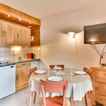 Cosy Centre-village Avec Balcon, Parking, Cuisine Equipee - Fr-1-685-50 Les Gets