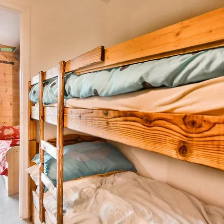 Cosy Centre-village Avec Balcon, Parking, Cuisine Equipee - Fr-1-685-50 Les Gets